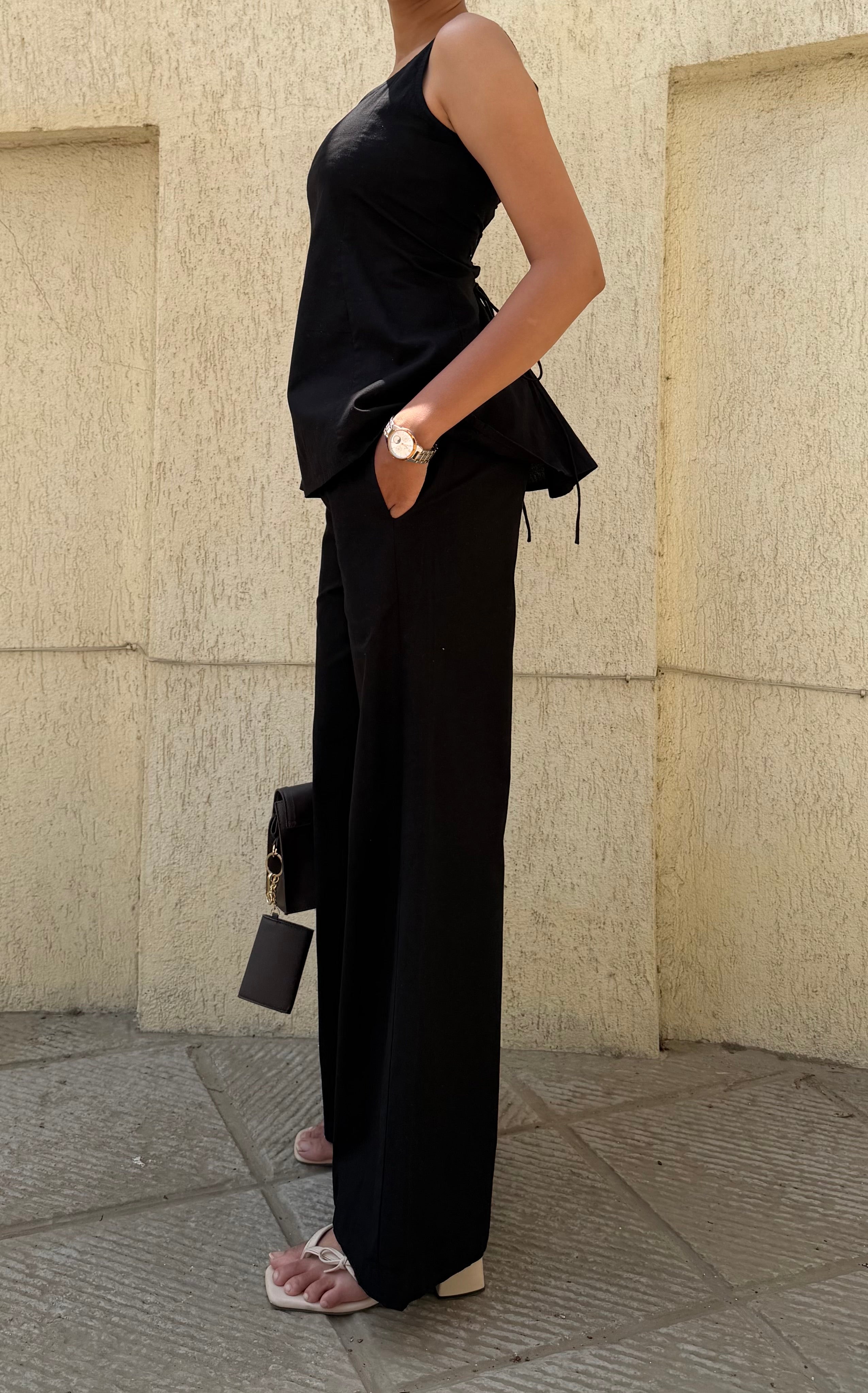 Sunday in St Tropez (Black)